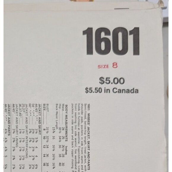 Vintage Vogue Paris Original 1601 Pierre Balmain Pattern Size 8 factory folds - Picture 4 of 10